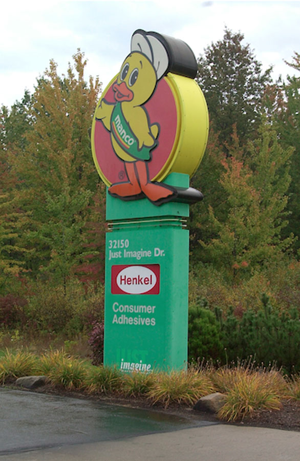 welcome-to-henkel-sign