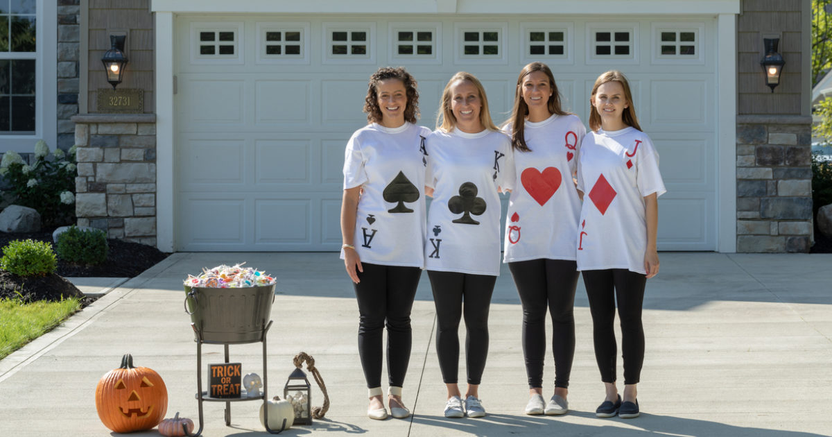 Diy How To Make A Playing Card Costume Out Of Duck Tape Duck Brand