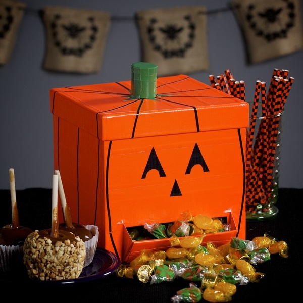 How-To: Duck Tape® Pumpkin Candy Dispenser