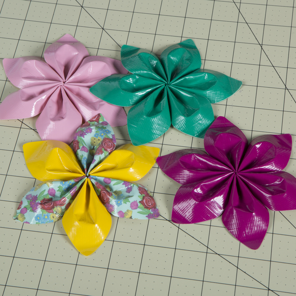 previous steps repeate to make more flowers of varying colors